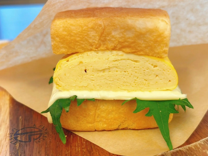 京都府産赤たまごバーガー　ホテルビナリオ嵯峨嵐山　カフェtutti