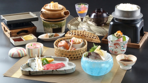 京の創作会席【小倉山】献立一例  ホテルビナリオ嵯峨嵐山