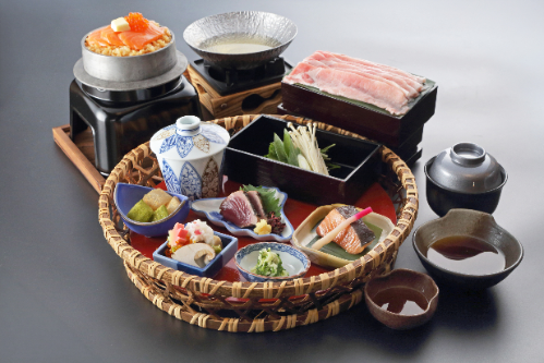 2026.秋【釜めし御膳（サーモン・いくら）】