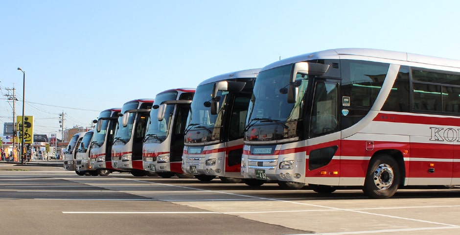 大型バス駐車場完備